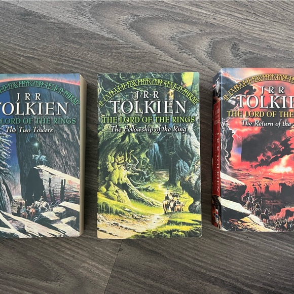 VARIOUS BOOKS - Picture 10 of 16